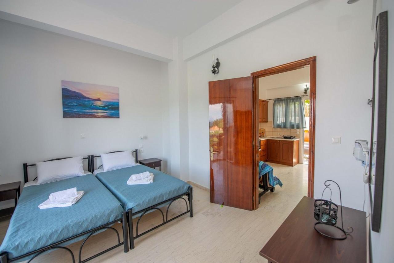 Astrakeri Lena'S Apartments מראה חיצוני תמונה